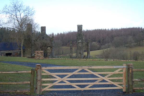 Solid oak field gate set picture one